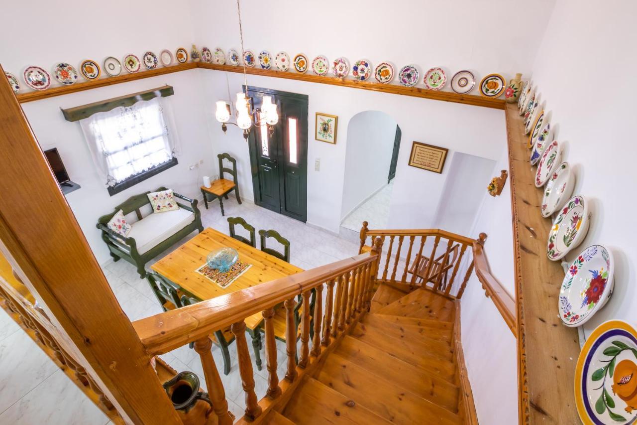 Mertonas Villa Kyra Panagia エクステリア 写真